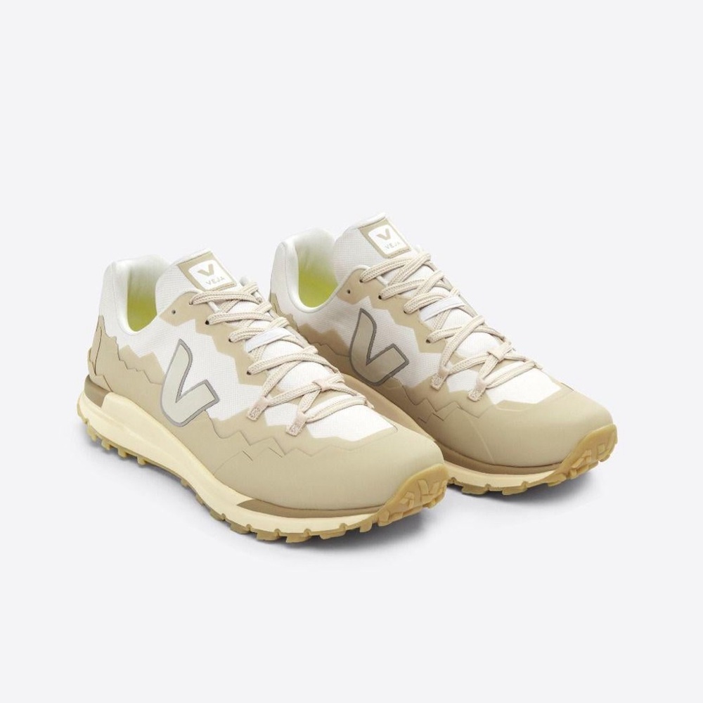NEW VEJA Fitz Roy Sneaker